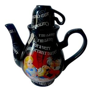Alice In Wonderland Disney Parks teapot
